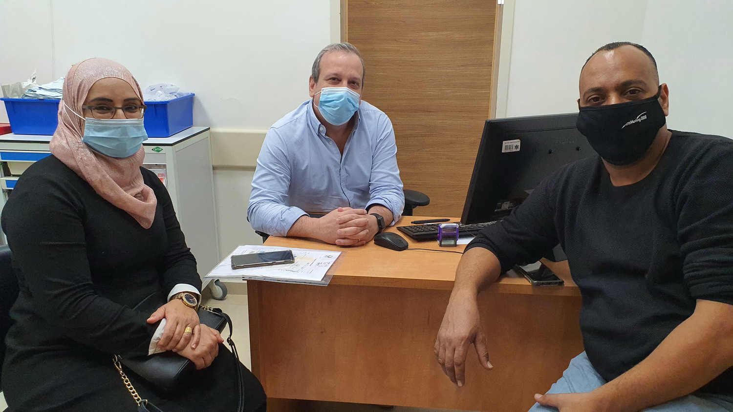 אמנה ומוחמד גאמל בביקורת השבוע אצל דר חיימוביץ במרפאה בהלל יפה