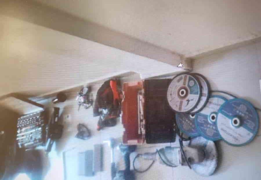 בתמונה: ציוד שעל-פי החשד משמש לגניבת ממירים קטליטיים מכלי רכב