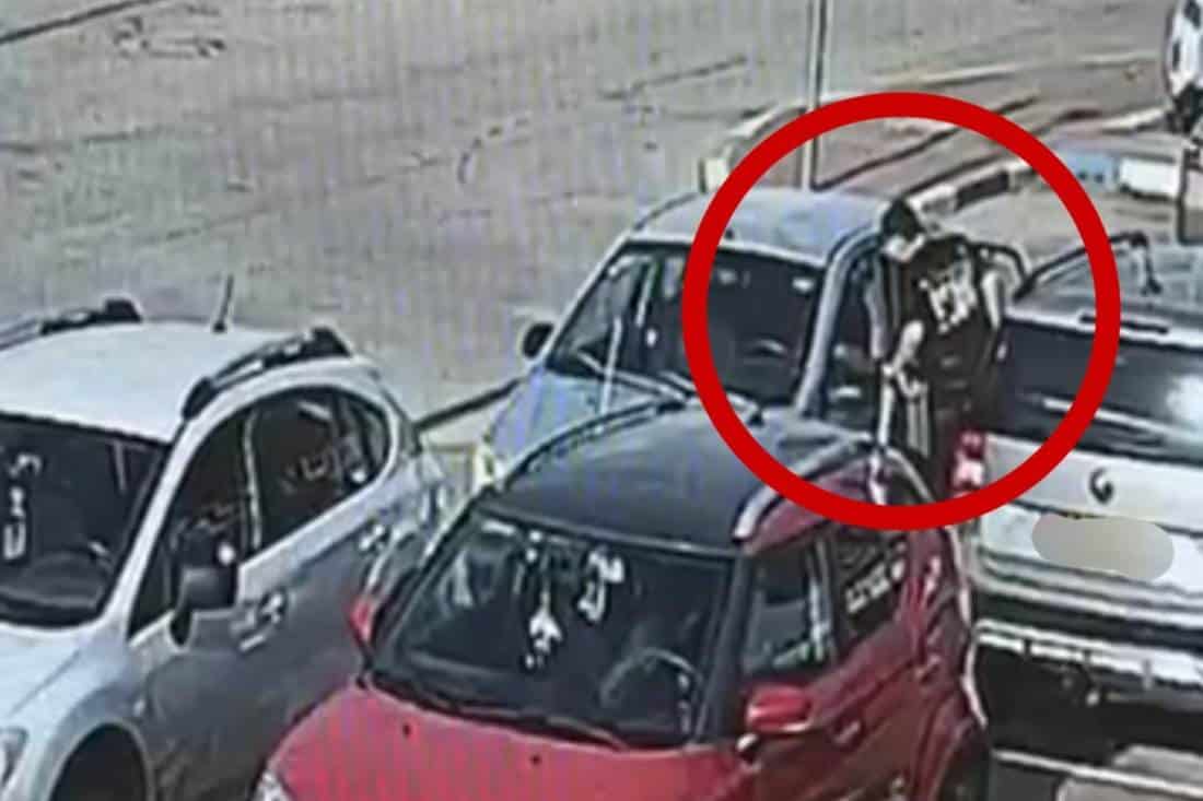 גנבי רכב בשעת פריצה. צילום באדיבות משטרת חדרה