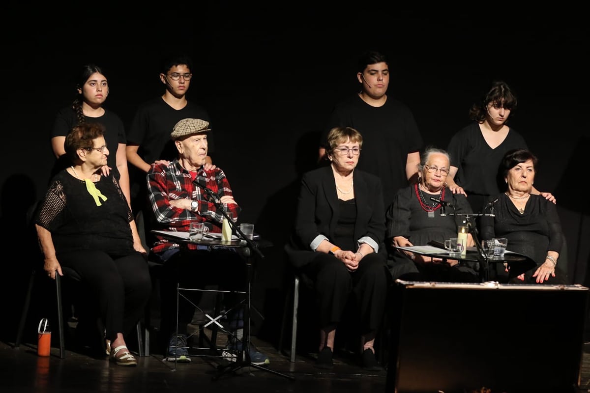 שואה. בני נוער מחדרה ושורדי השואה