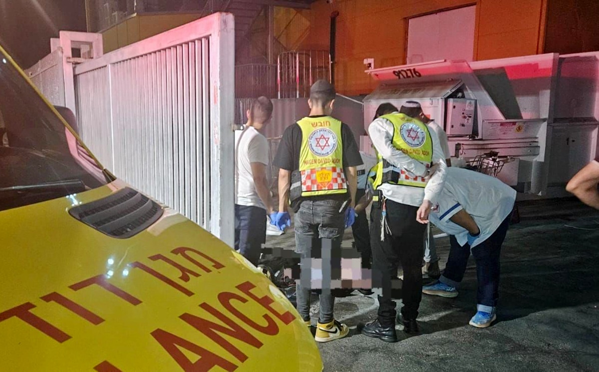 גבר נמצא ללא רוח חיים בחדרה