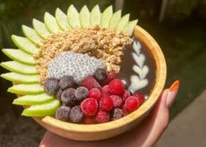 בריא לי בר מתחם אורוות האומנים.צילום: עצמי