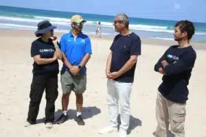 ניקוי חופים בחדרה