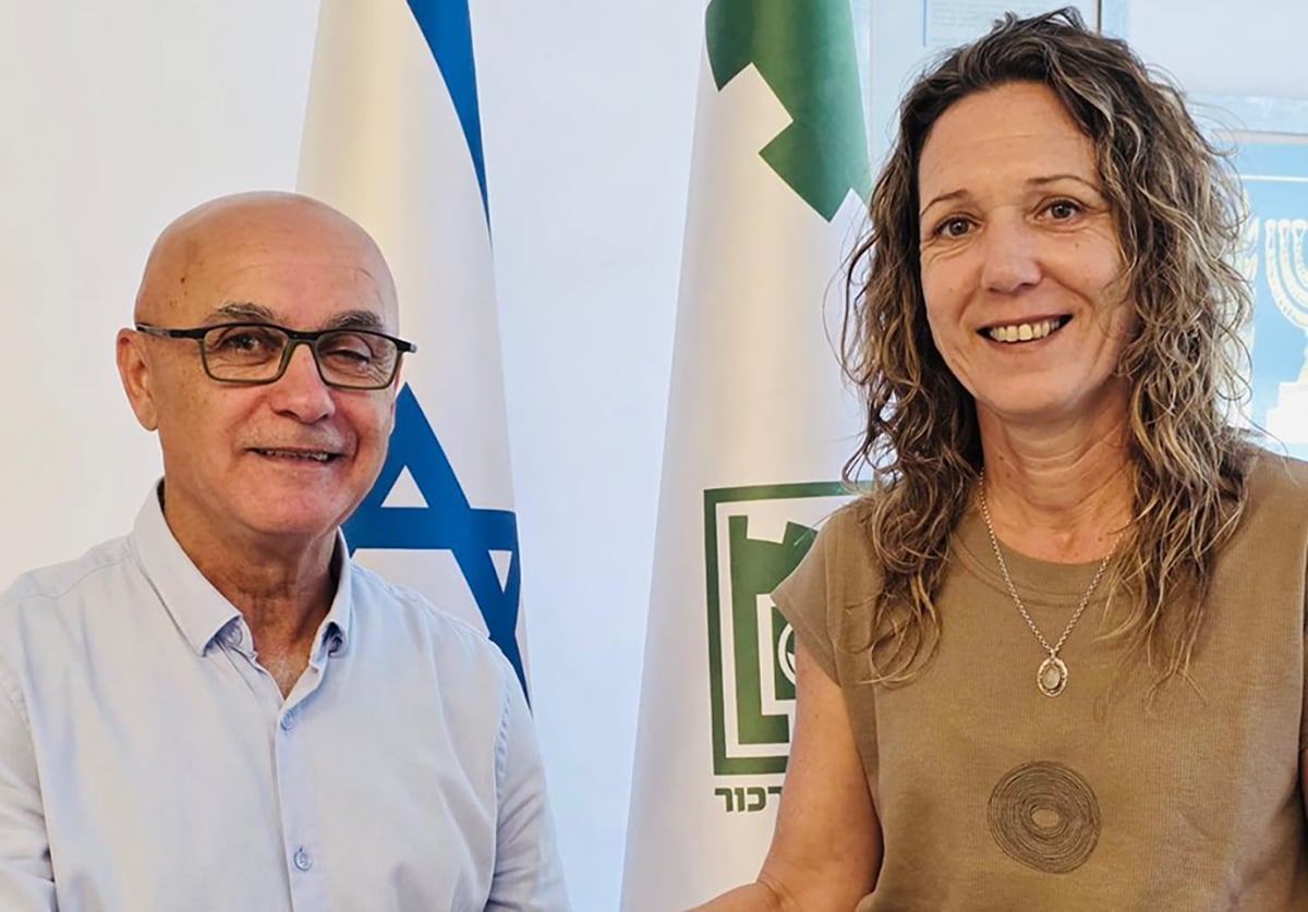 מנהלת מחלקת הספורט גלית בן כנען ויוני חכימי