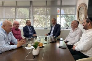 כץ: תקציבים משמעותיים לעיר חדרה".