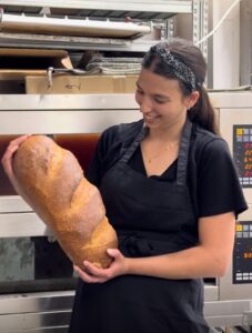 נועה רוזנבלט מנהלת "לאוון פטיסרי"