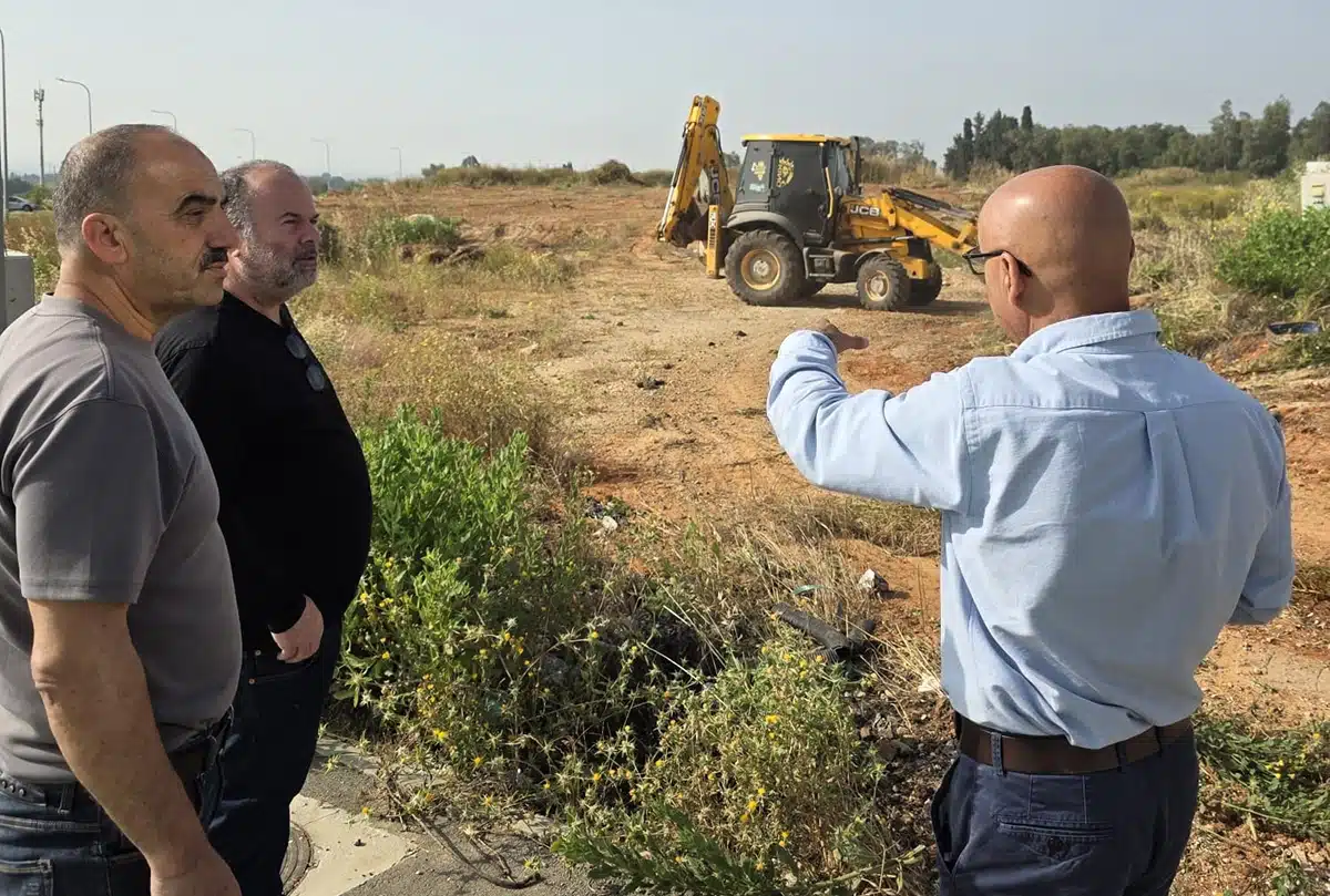 בניית ביה"ס העל יסודי עומרים.