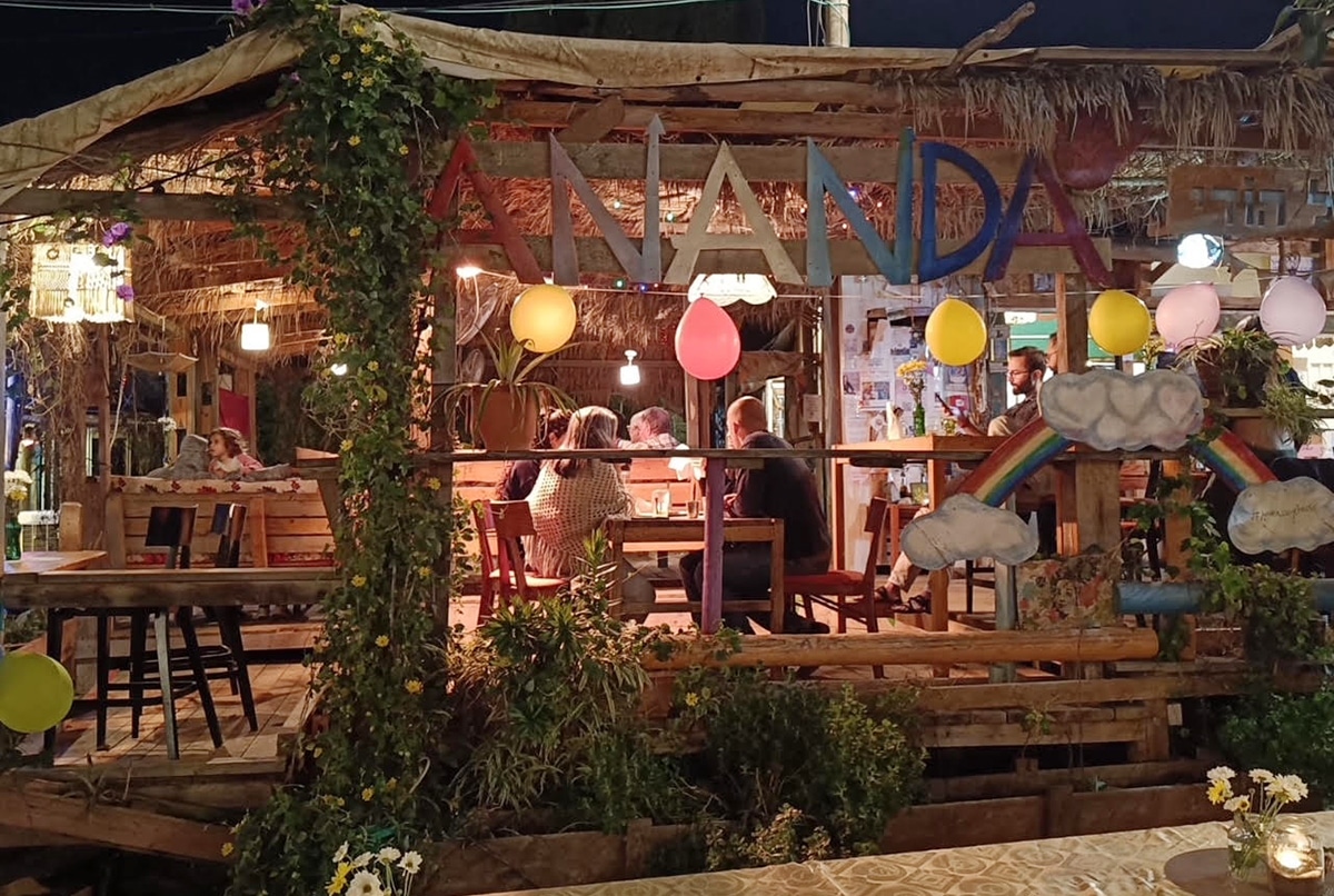 אננדה Ananda Curry House מתחם אורוות האמנים, פרדס חנה